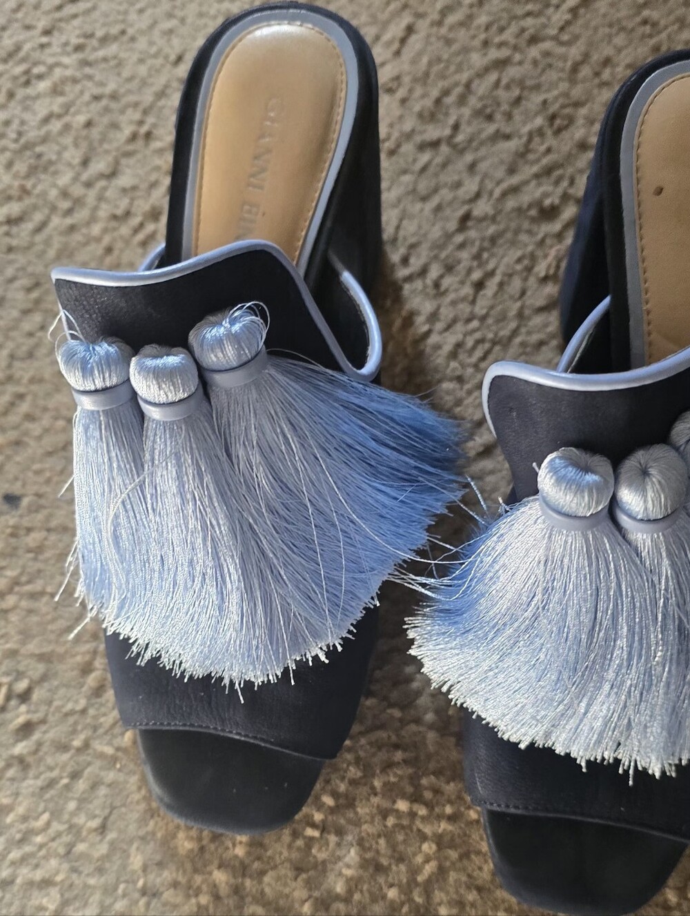 Gianni Bini Black & Blue Tassel Block Heel Mules Size 7.5